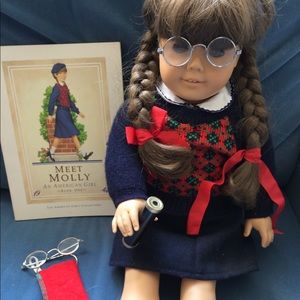Orig American Girl Molly doll & book Price firm